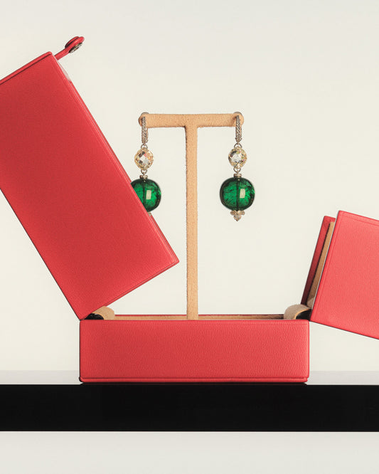 EMERALD AND DIAMOND EARRINGS