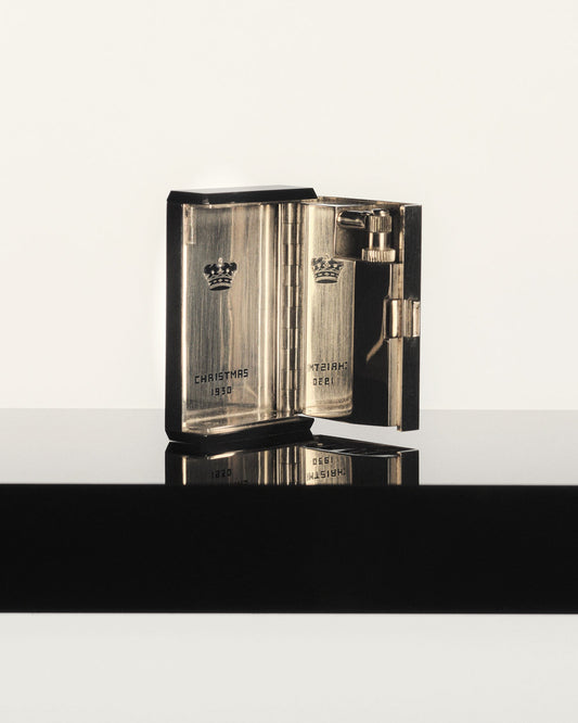 PLATINUM, ONYX, AND DIAMOND LIGHTER